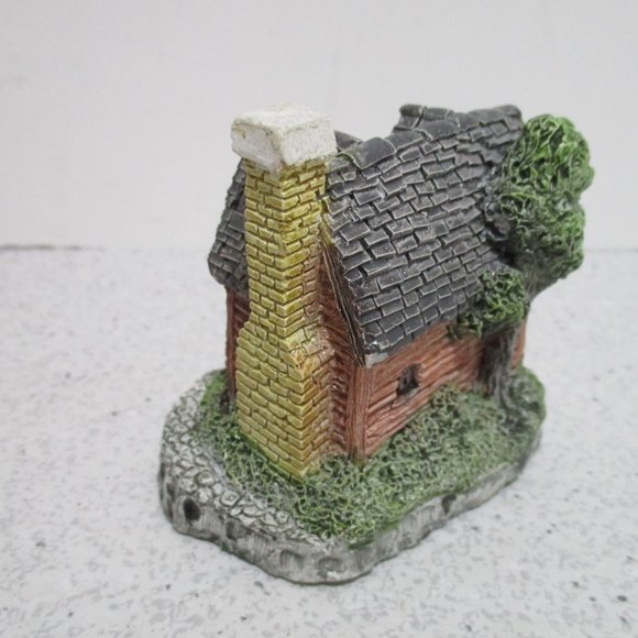 *Charming! Cricket Cottage Miniature - Museum Collection 1987 - Gray and Rust - Picture 2 of 5